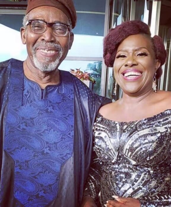 olu jacobs